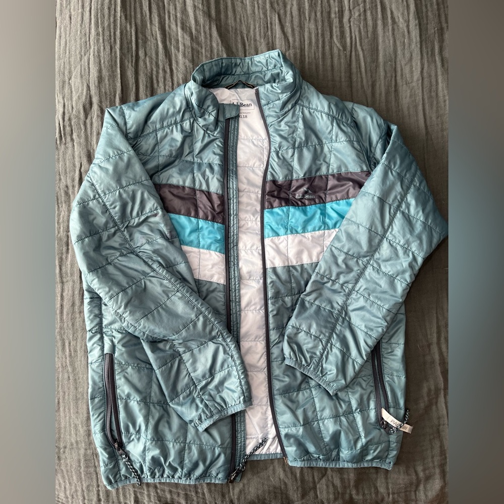 Llbean light weight puffer teal green blue with blue stripes